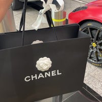 Photo taken at Chanel شانيل by راشِد on 5/4/2024