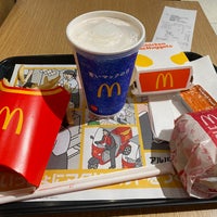Photo taken at McDonald&amp;#39;s by 八蜜 on 11/25/2023