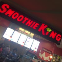 Photo taken at Smoothie King by The International G. on 3/28/2018