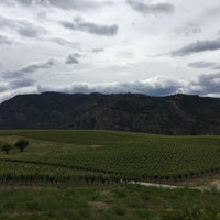Foto tirada no(a) Blue Mountain Vineyard and Cellars por Jacob U. em 5/22/2016
