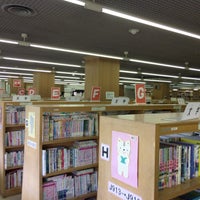 Photo taken at 桐生市立図書館 by がんも on 9/9/2016