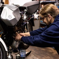 10/16/2018에 Detroit Moped Works님이 Detroit Moped Works에서 찍은 사진