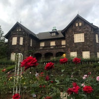 Photo taken at Kyū Furukawa Gardens by Ayumi on 11/9/2023