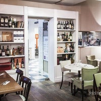 Photo taken at Gusto Italian Restaurant by Gusto Italian Restaurant on 4/11/2016