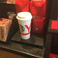 Photo taken at Starbucks by Mesa D. on 12/25/2015