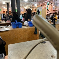 Photo taken at Urban Outfitters by Mesa D. on 11/23/2018