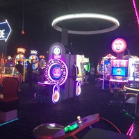 Photo taken at Dave &amp;amp; Buster&amp;#39;s by Mesa D. on 8/12/2017