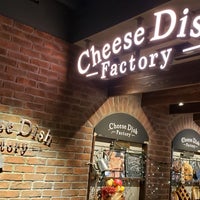 Photo taken at Cheese Dish Factory 渋谷モディ店 by Kobayashi S. on 8/29/2019