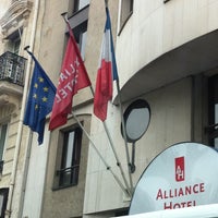 Photo taken at Alliance Hotel Place d&amp;#39;Italie - V.Auriol by Renaud F. on 8/8/2014