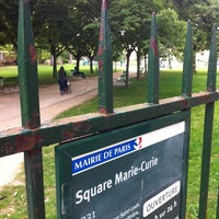 Photo taken at Square Marie Curie by Renaud F. on 8/20/2014