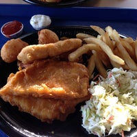 Photo taken at Long John Silvers by Matthew W. on 4/26/2013