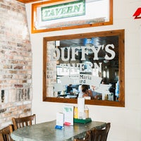 รูปภาพถ่ายที่ Duffy&amp;#39;s Tavern โดย Duffy&amp;#39;s Tavern เมื่อ 10/18/2018