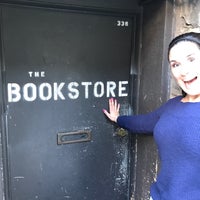 6/18/2017にlino b.がThe Bookstore Speakeasyで撮った写真