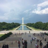 Photo taken at Lincoln Memorial by Ale R. on 7/1/2016