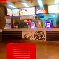 Photo taken at Burger King by sanch0us on 11/20/2015