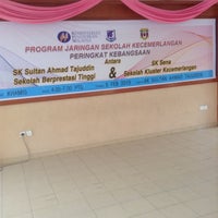 SK Sultan Ahmad Tajuddin - School
