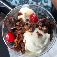 Photo taken at Andy&amp;#39;s Frozen Custard by Raghavendra B. on 6/23/2023
