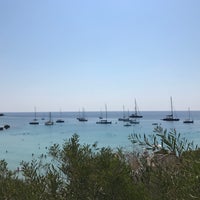 10/17/2018 tarihinde Людмила И.ziyaretçi tarafından Cyprus International Sailing Club (CISC)'de çekilen fotoğraf