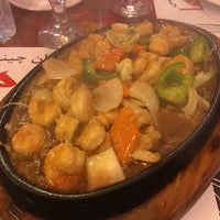 Photo taken at Dragon Chinese Restaurant | رستوران چینی اژدها by Sarina S. on 11/15/2018