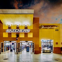 sketchers warehouse