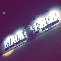 รูปภาพถ่ายที่ Black Fire Brazilian SteakHouse โดย Mo&amp;#39;tasem เมื่อ 12/7/2016