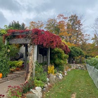 Photo taken at Bowers Harbor Vineyards by Robin S. on 10/12/2022