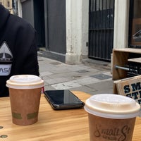 Foto diambil di Small Street Espresso oleh Abdulla ✨. pada 9/7/2019
