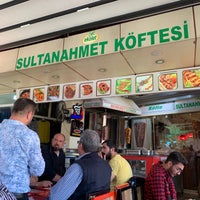 Photo taken at Sultanahmet Köftecisi by Huai on 10/12/2019