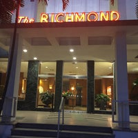 Photo taken at Richmond Hotel by Monibru on 6/26/2015
