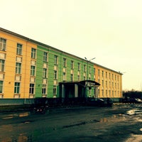 Photo taken at Комсомольская площадь. by ntati on 4/14/2013