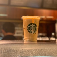 Снимок сделан в Starbucks пользователем مقفل ياحلوين  (س) 3/15/2019