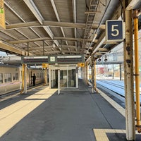 Photo taken at Higashi-Muroran Station (H32) by なぎ on 3/16/2024