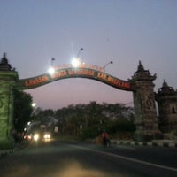 Review Pertigaan Palbapang