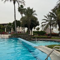 Photo taken at JA Palm Tree Court by العنـود on 3/10/2023