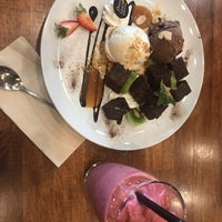 Photo taken at Chocoleaf by Boonyisa T. on 5/25/2019