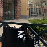 Photo taken at Philadelphia Premium Outlets by زيـد ♉︎ on 4/27/2022