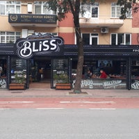 10/31/2018에 MÜJDAT Ç.님이 Bliss Cafe에서 찍은 사진