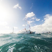 12/6/2018 tarihinde Pink Sails Waikikiziyaretçi tarafından Pink Sails Waikiki'de çekilen fotoğraf