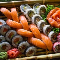 11/1/2018 tarihinde Sumi Sushi Deliveryziyaretçi tarafından Sumi Sushi Delivery'de çekilen fotoğraf