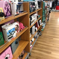 Photo taken at T.J. Maxx by santagati on 4/8/2018