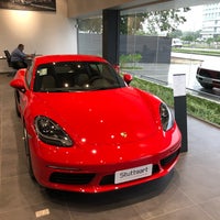 Photo taken at Stuttgart Porsche by Hugo P. on 11/23/2017