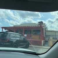 Photo taken at Outlanders Southern Chicken by Tashia R. on 5/3/2020