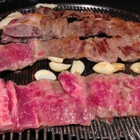 Foto diambil di Manna Korean BBQ oleh Anh N. pada 4/30/2013