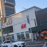 H M Central Harlem 125 W 125th St