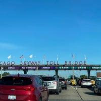 Photo taken at Chicago Skyway Toll Plaza by Kacy on 7/10/2022