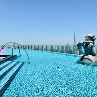 Foto tirada no(a) SLS Dubai Hotel &amp;amp; Residences por ؏ em 5/11/2024