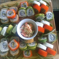 Das Foto wurde bei Buyinkami sushi addiction von Pamela S. am 5/29/2013 aufgenommen