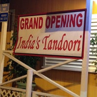 5/19/2013 tarihinde Lorelei F.ziyaretçi tarafından India&#39;s Tandoori Halal Restaurant'de çekilen fotoğraf