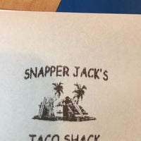 Снимок сделан в Snapper Jack&amp;#39;s Taco Shack пользователем Lorelei F. 8/3/2017