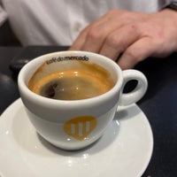 Das Foto wurde bei Café do Mercado von Camilla P. am 1/22/2020 aufgenommen